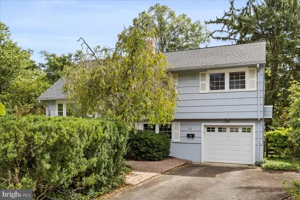 23 Randall Rd, PRINCETON, NJ 08540