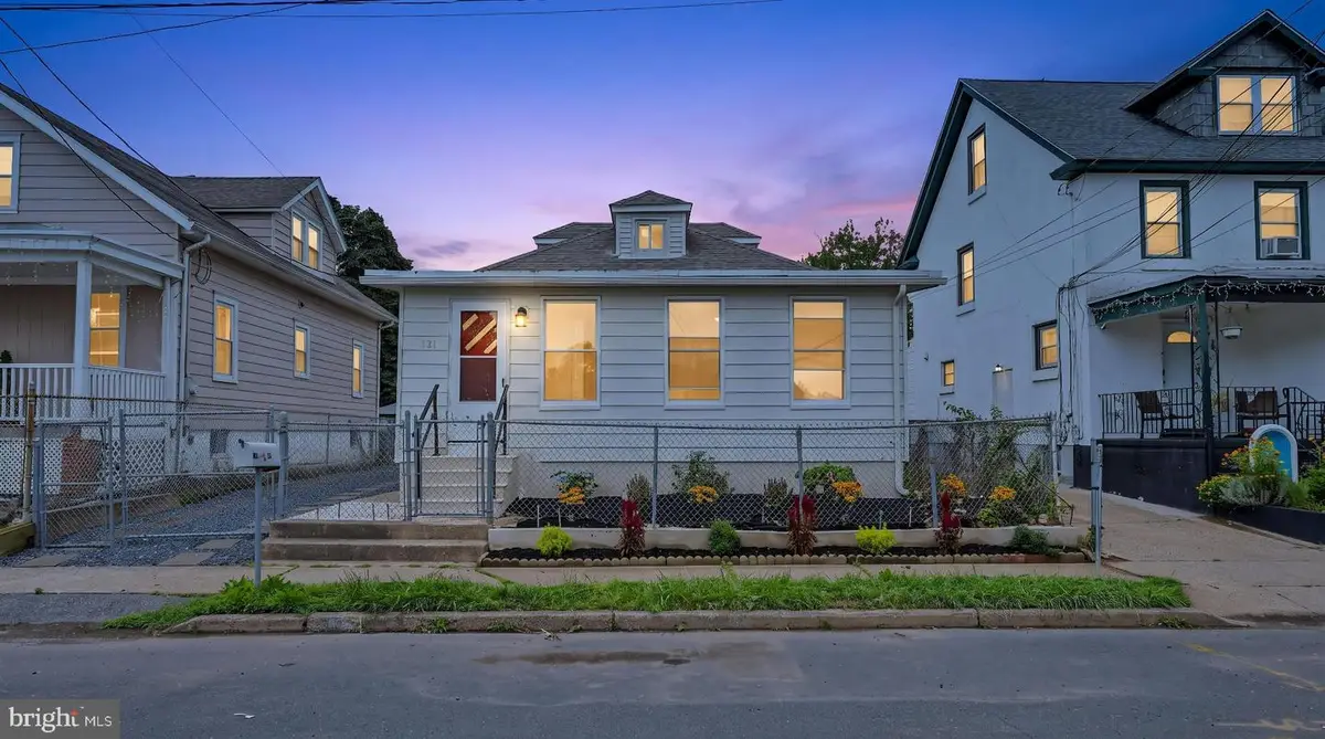 131 Hazel Ave, Ewing, NJ 08638 - #1