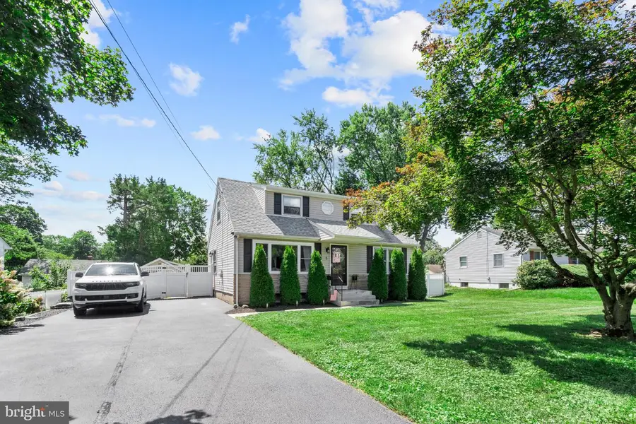 5 Langmoore Dr, Trenton, NJ 08638 - #2