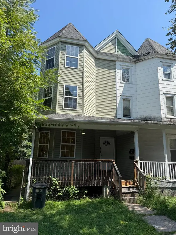 812 Carteret Ave E, TRENTON, NJ 08618