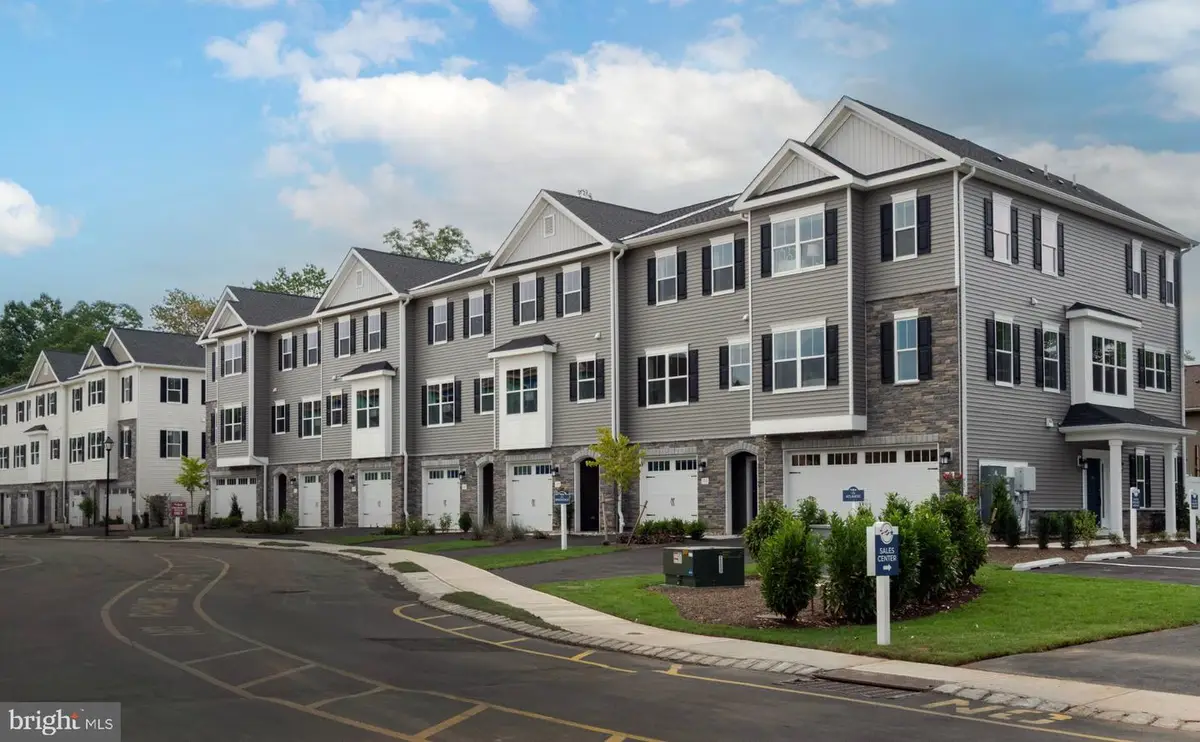 102 Marion Rd, Pennington, NJ 08534 - #1