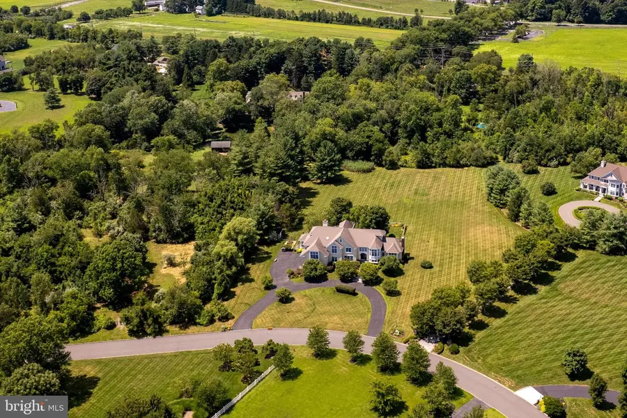 19 Tara Way, Pennington, NJ 08534 - #2