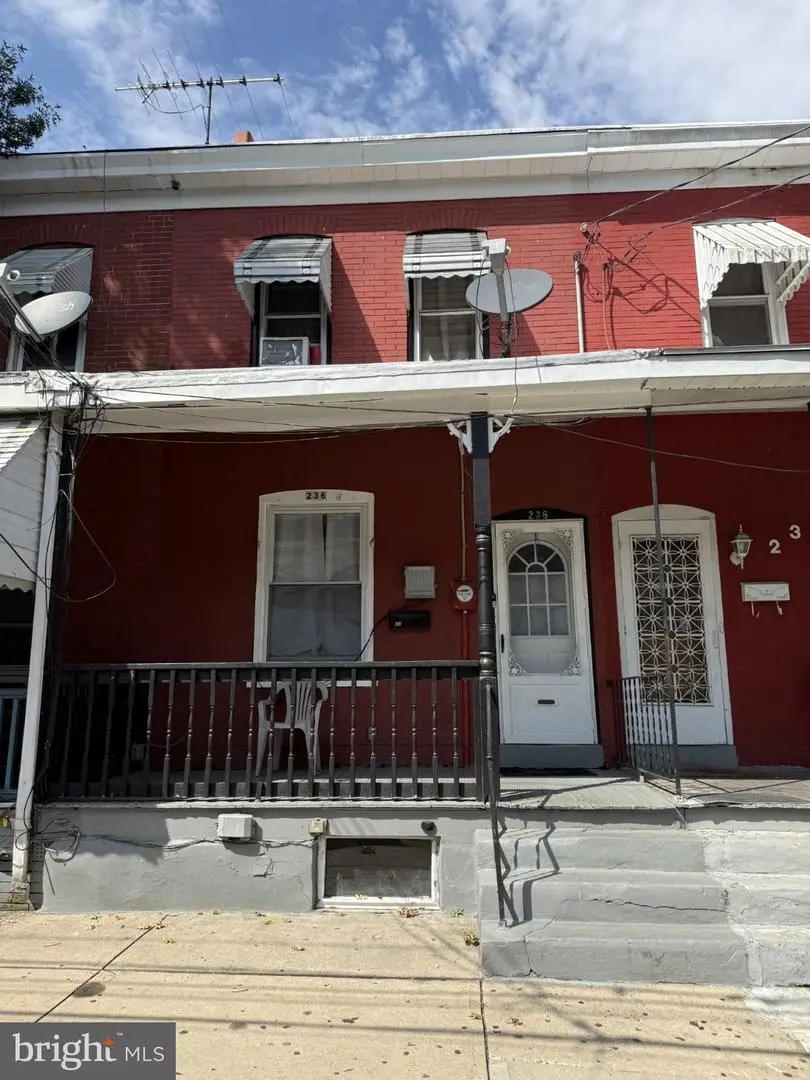 236 Emory Ave, Trenton, NJ 08611 - #1