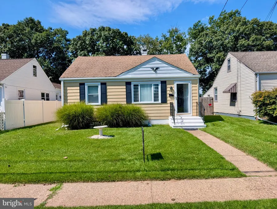 257 Ruth Ave, Hamilton, NJ 08610 - #2