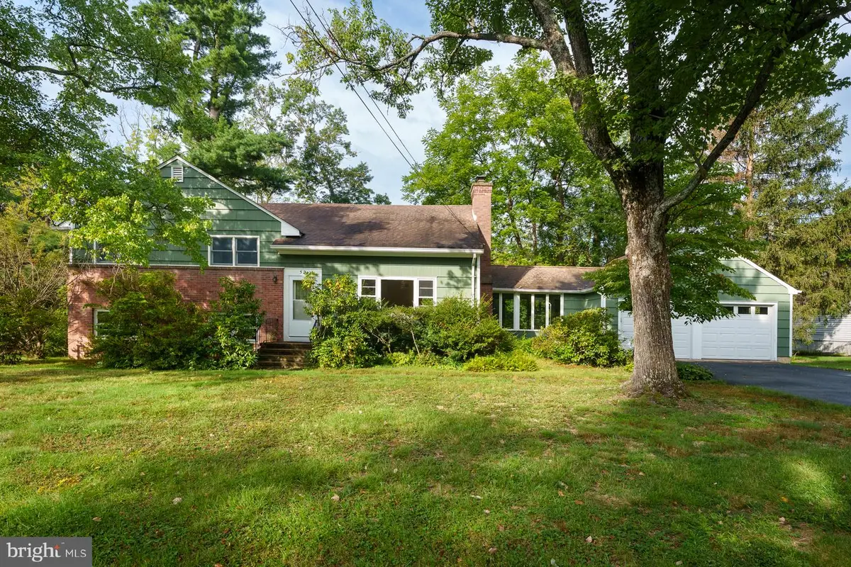 52 Gulick Rd, Princeton, NJ 08540 - #1
