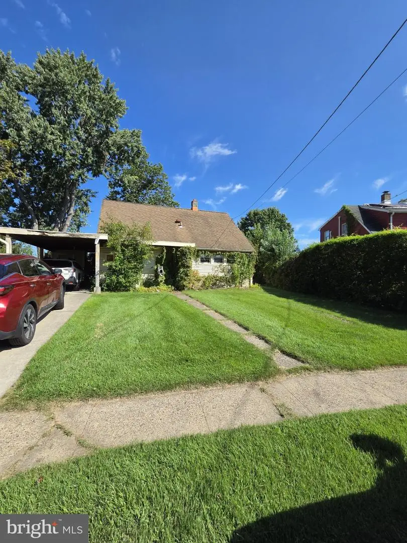 19 Downing Rd, Hamilton, NJ 08690 - #1