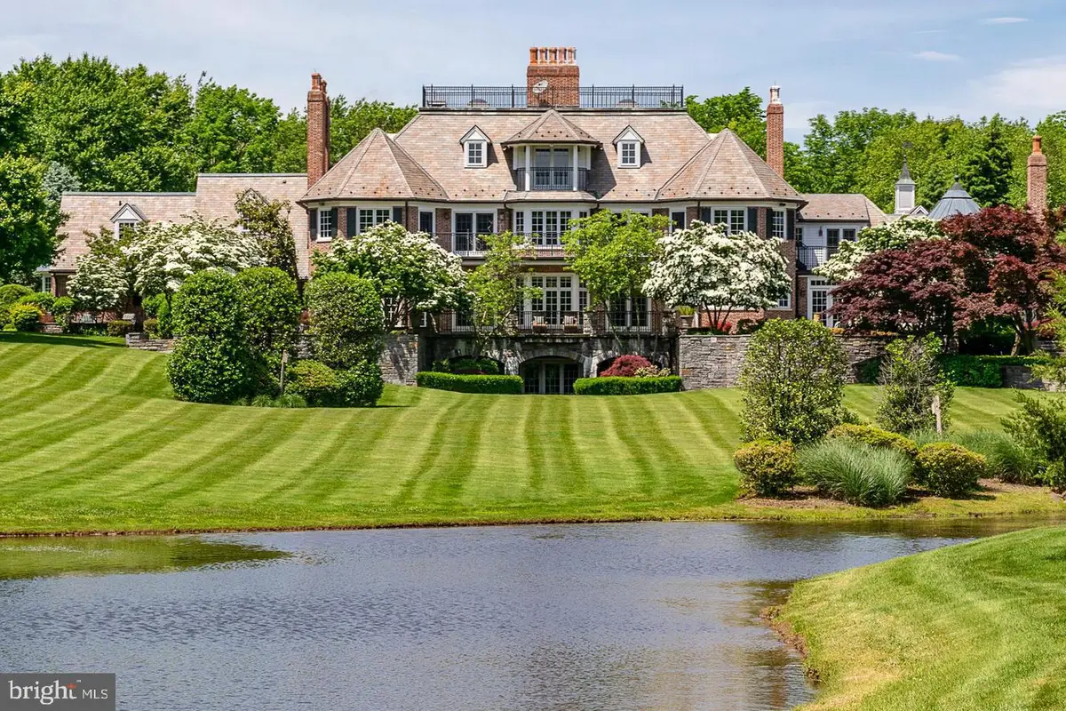 82 Aunt Molly Rd, Hopewell, NJ 08525 - #1