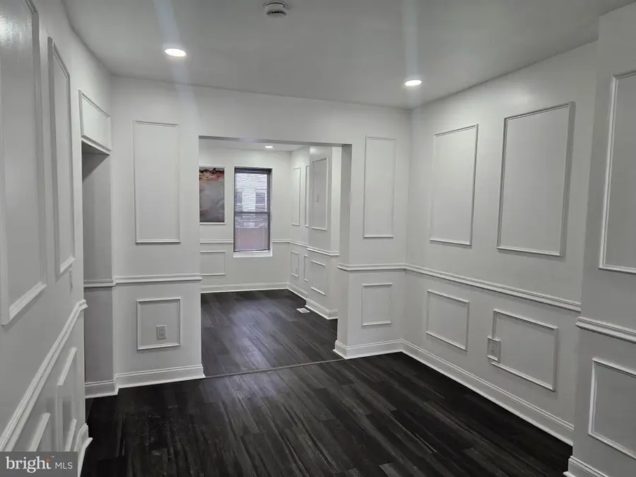 111 Chambers St, Trenton, NJ 08609 - #3