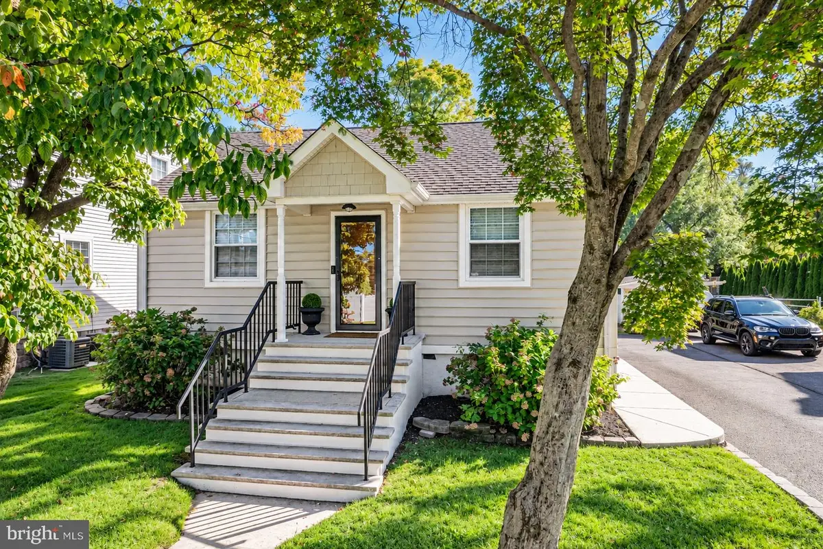 45 Betts Ave, Lawrence, NJ 08648 - #1