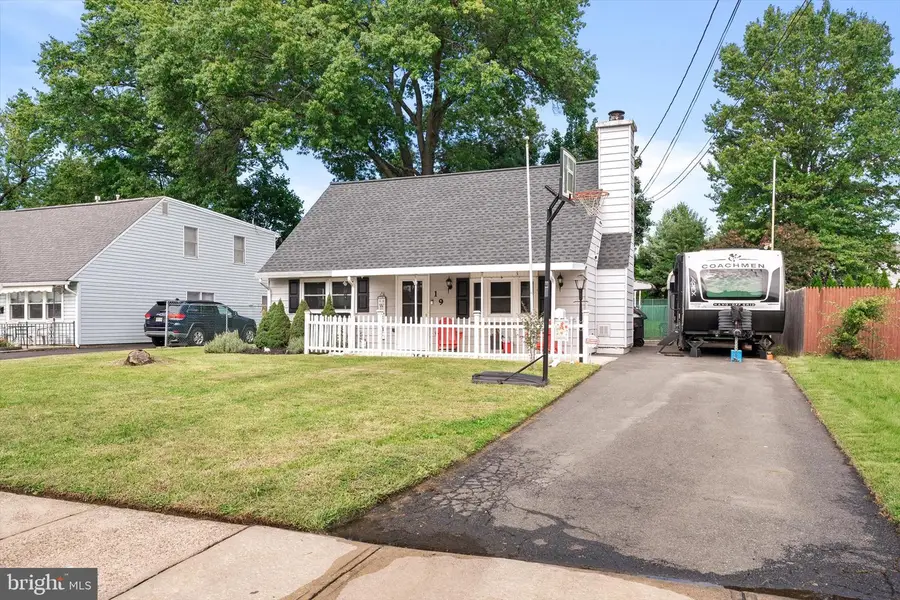 19 Dunmore Ave, Ewing, NJ 08618 - #2