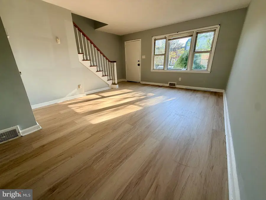 238 S Walter Ave, Trenton, NJ 08629 - #3