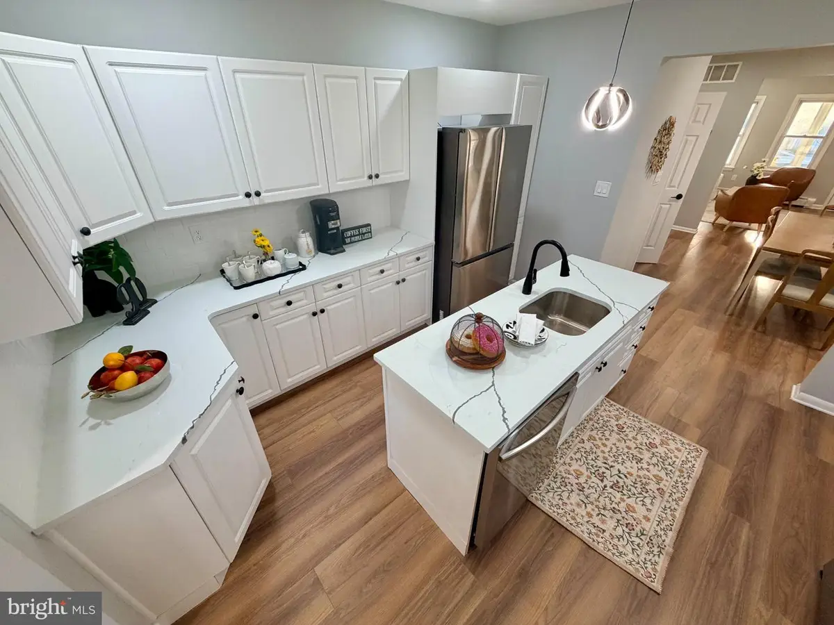 90 Marshall Ave, Hamilton, NJ 08610 - #1