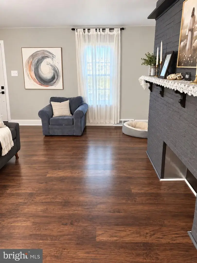 272 Main St, Hamilton, NJ 08619 - #3