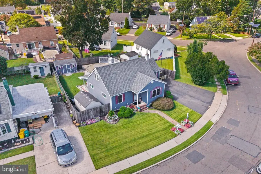 9 Abbey Pl, Hamilton, NJ 08610 - #3