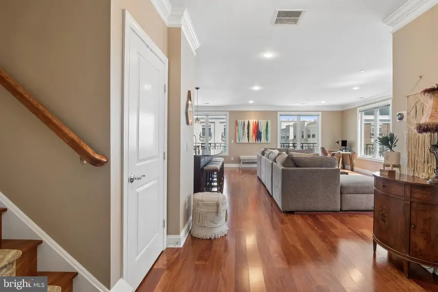 1 N Commerce Sq #301, Robbinsville, NJ 08691 - #2