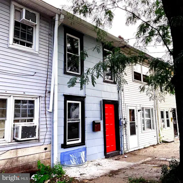 106 William St, TRENTON, NJ 08611
