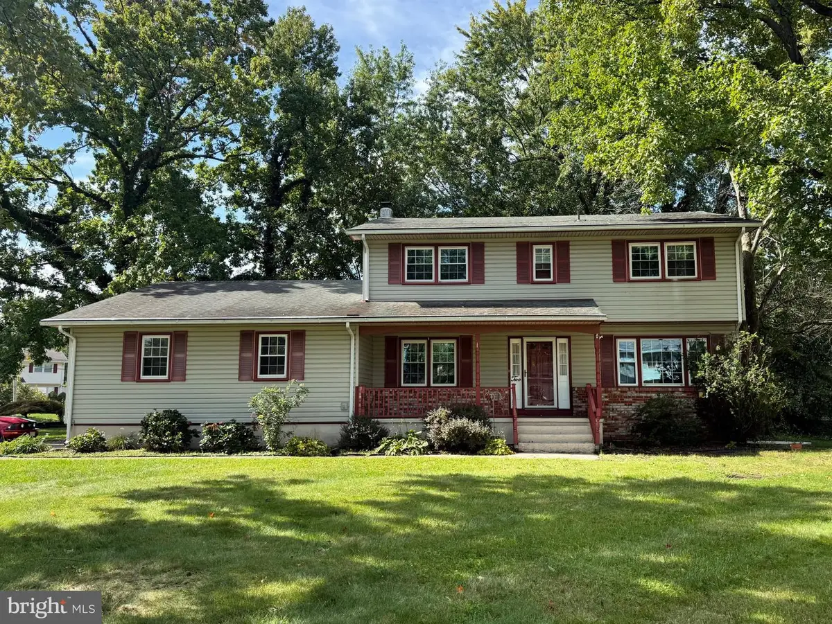 2 Berrywood Dr, Hamilton, NJ 08619 - #1