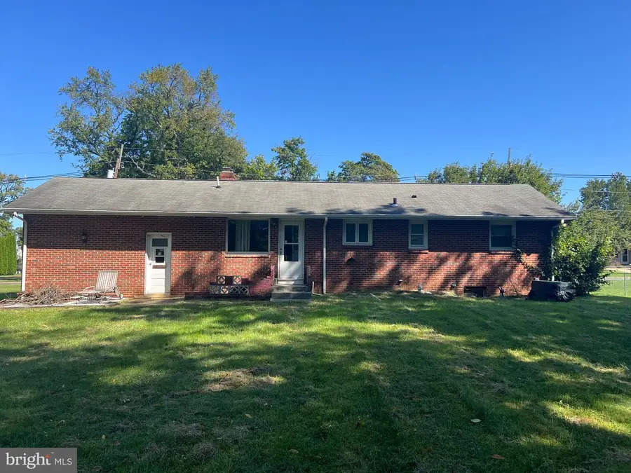 225 Hauser Ave, Hamilton, NJ 08620 - #3
