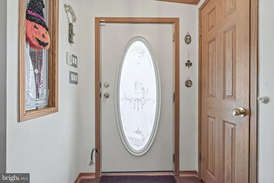 5 Sterling Ct, East Windsor, NJ 08520 - #3