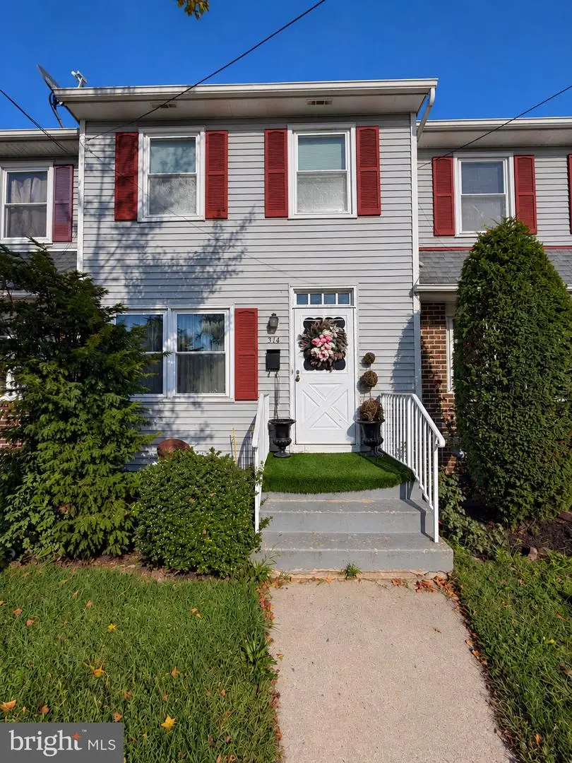 514 S Logan Ave, Trenton, NJ 08629 - #1