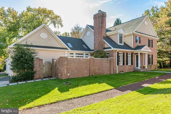 37 Governors Ln, PRINCETON, NJ 08540