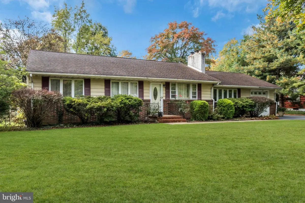 155 Upper Ferry Rd, Ewing, NJ 08628 - #1