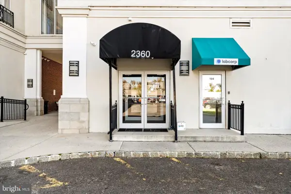 2360 Route 33 #303, ROBBINSVILLE, NJ 08691