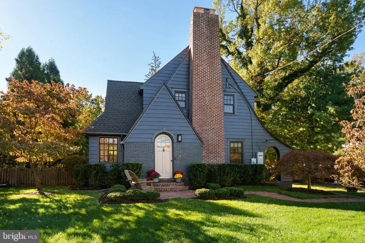 114 King George Rd, Pennington, NJ 08534 - #1