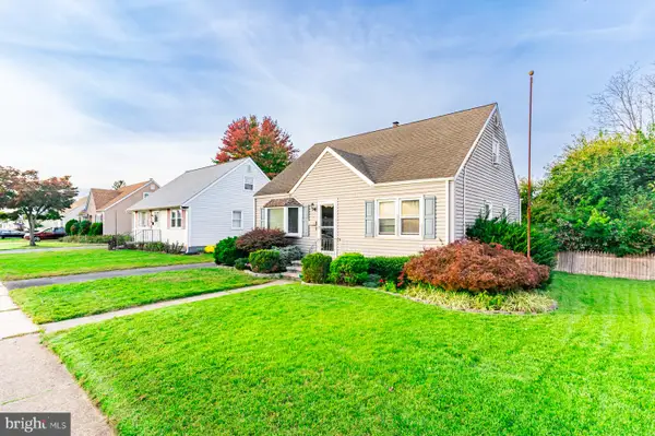 16 Dodge Dr, TRENTON, NJ 08610
