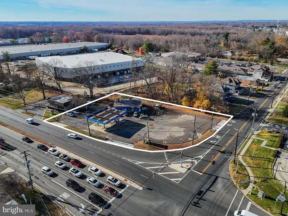 1118 Us Highway 130, Robbinsville, NJ 08691 - #1