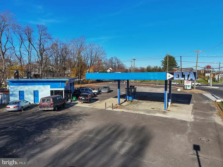 1118 Us Highway 130, Robbinsville, NJ 08691 - #2