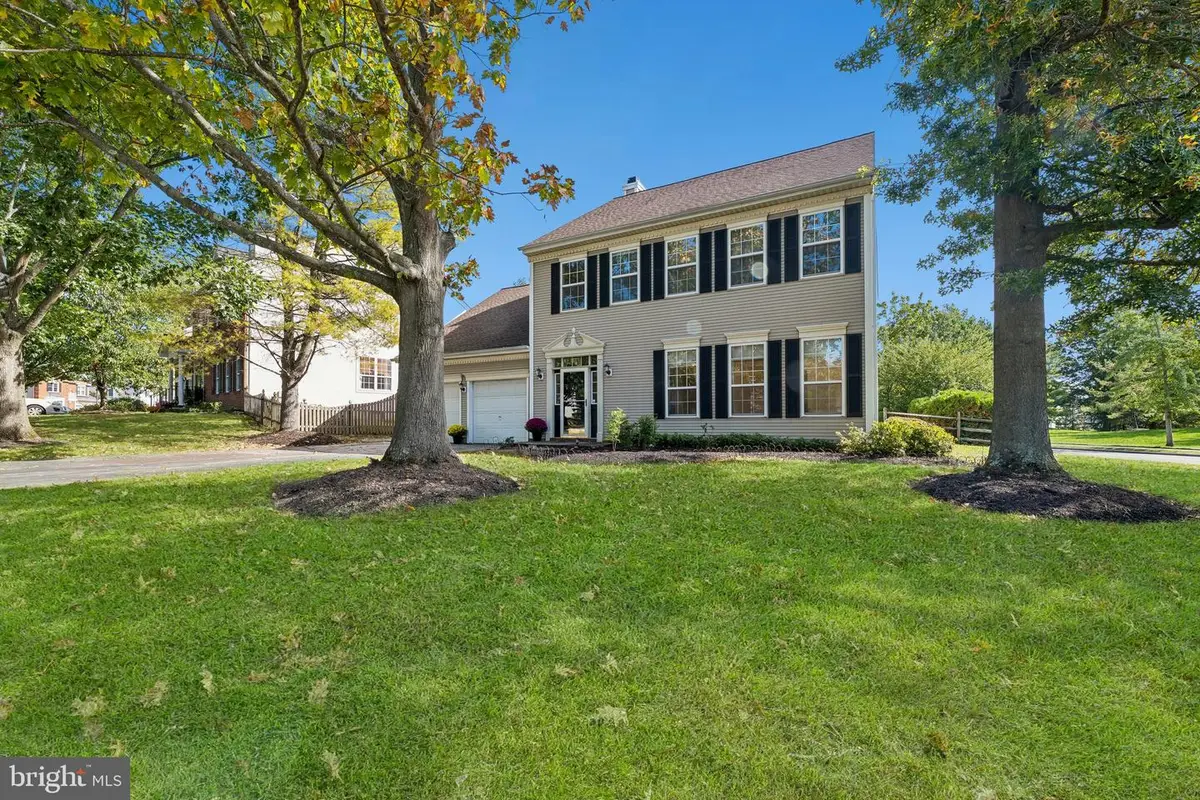 25 Wyckoff Dr, Pennington, NJ 08534 - #1