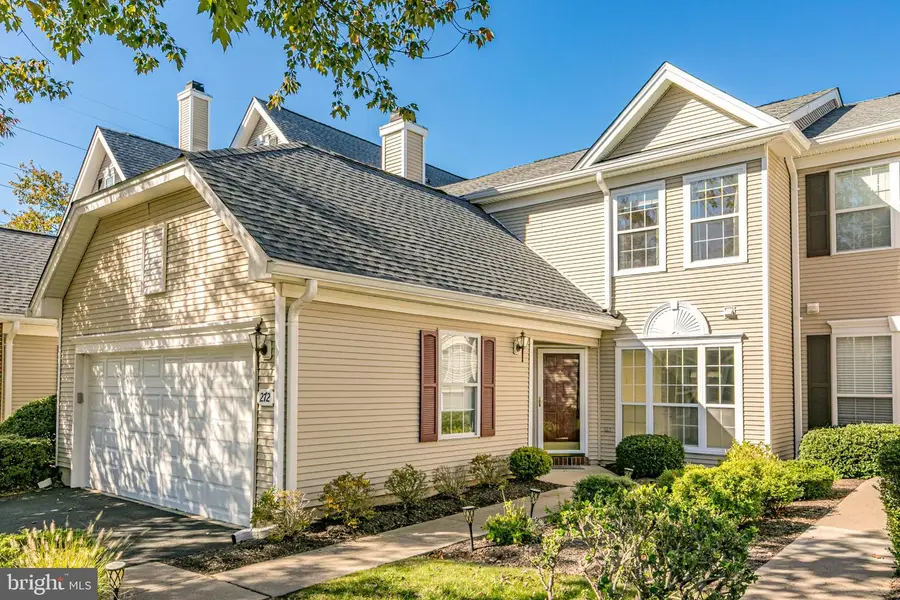 272 Colt St, Pennington, NJ 08534 - #2