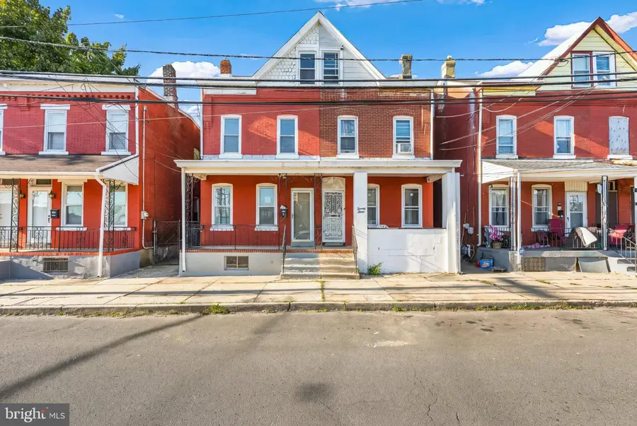 21 Short St, Trenton, NJ 08618 - #2
