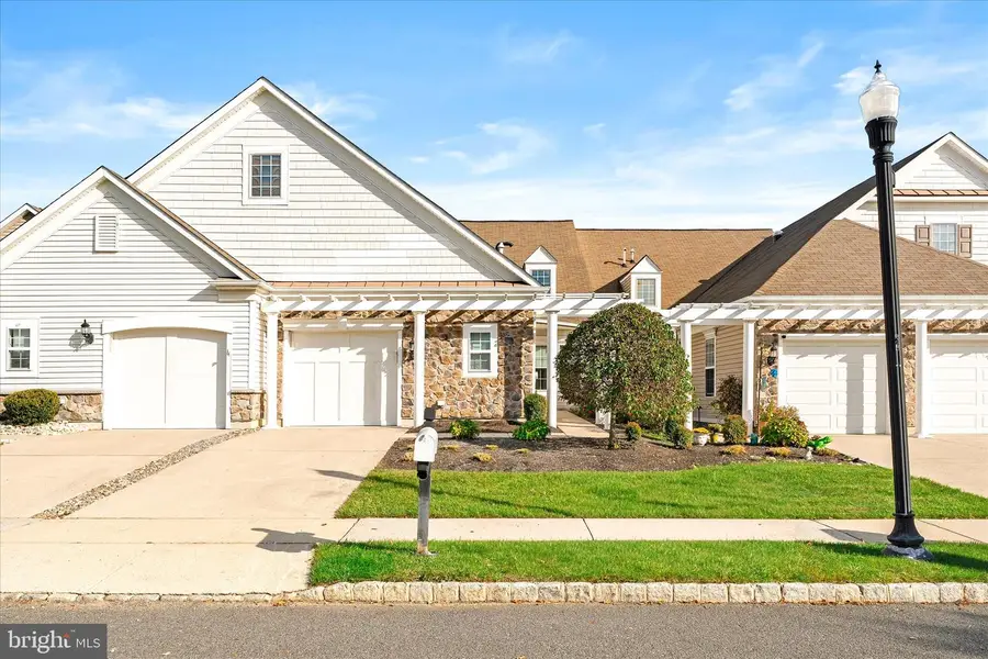 26 Dove Ct, Hamilton, NJ 08690 - #2