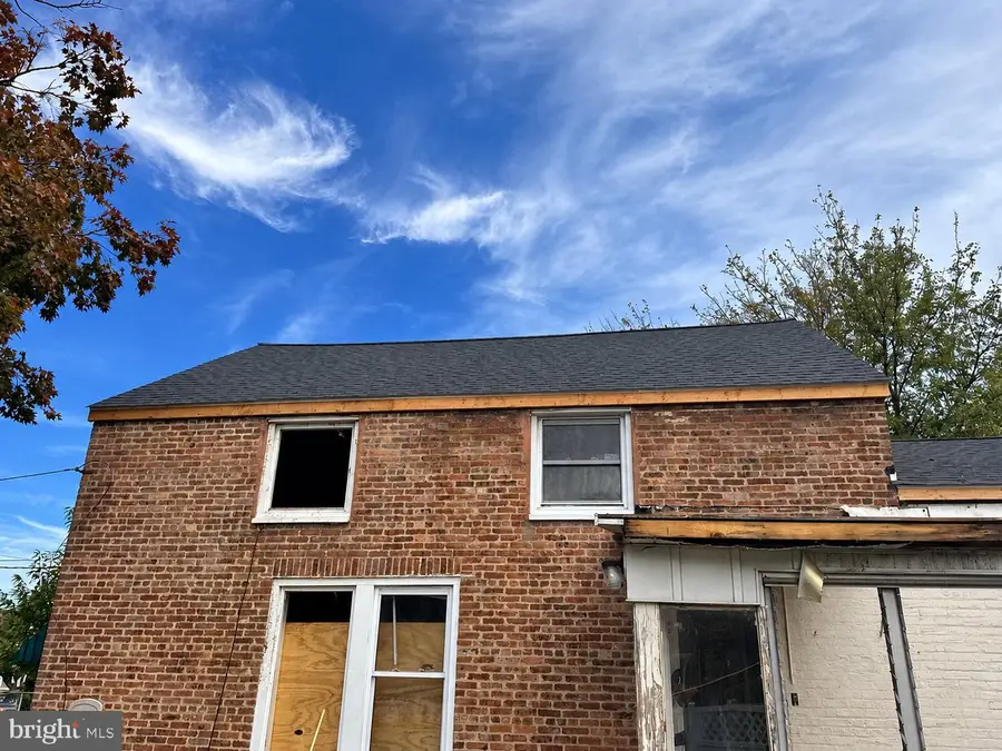 176 Caroline Ave, Hamilton, NJ 08610 - #2