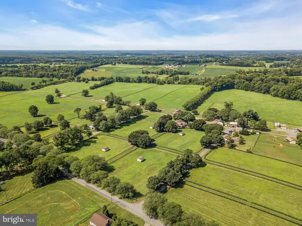 74 Red Valley Rd, CREAM RIDGE, NJ 08514