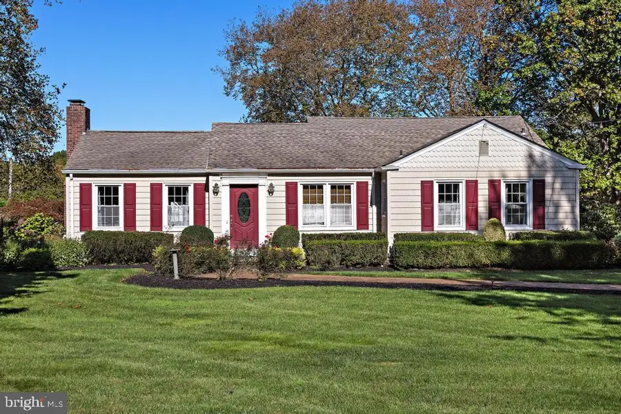 24 Willow Lake Dr, Colts Neck, NJ 07722 - Image #3