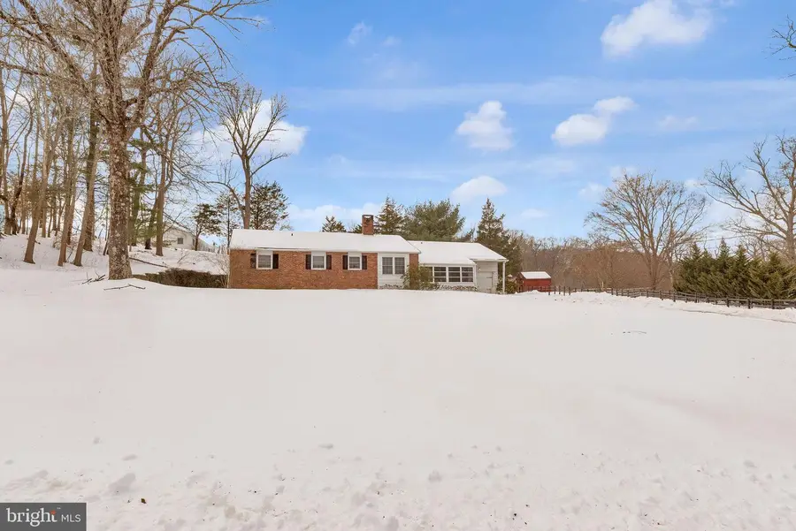 8 Hutchinson Rd, Allentown, NJ 08501 - #3