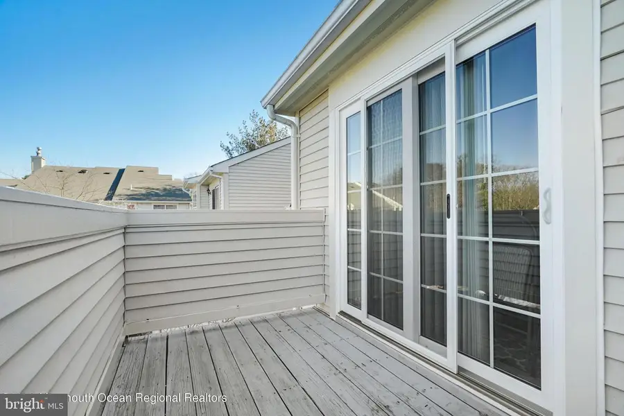 174 Pinetree Court, Howell, NJ 07731 - Image #3