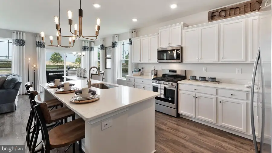 11 Georgetown Dr, Freehold, NJ 07728 - #3