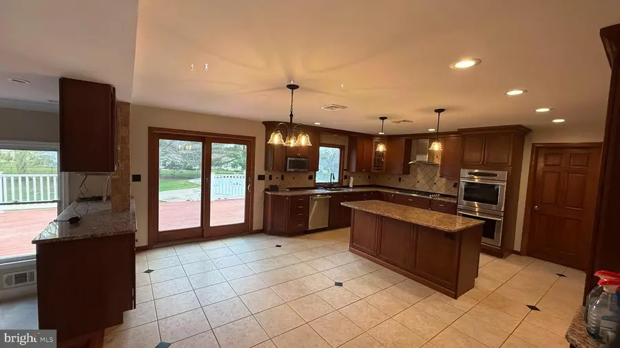 52 Homestead Circle, Marlboro, NJ 07746 - #2