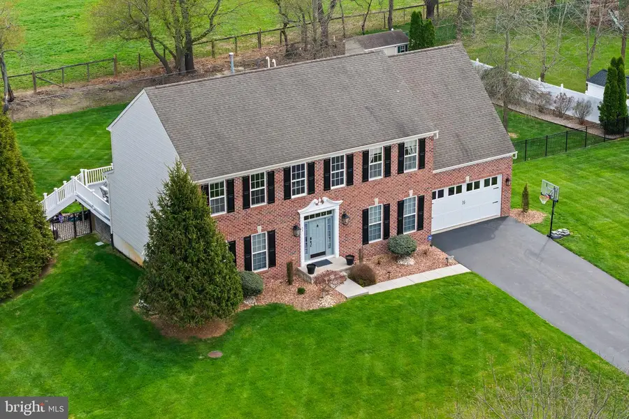 11 Nicholas Ct, Cream Ridge, NJ 08514 - #2