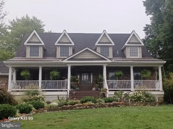 117 Burlington Path Rd, CREAM RIDGE, NJ 08514