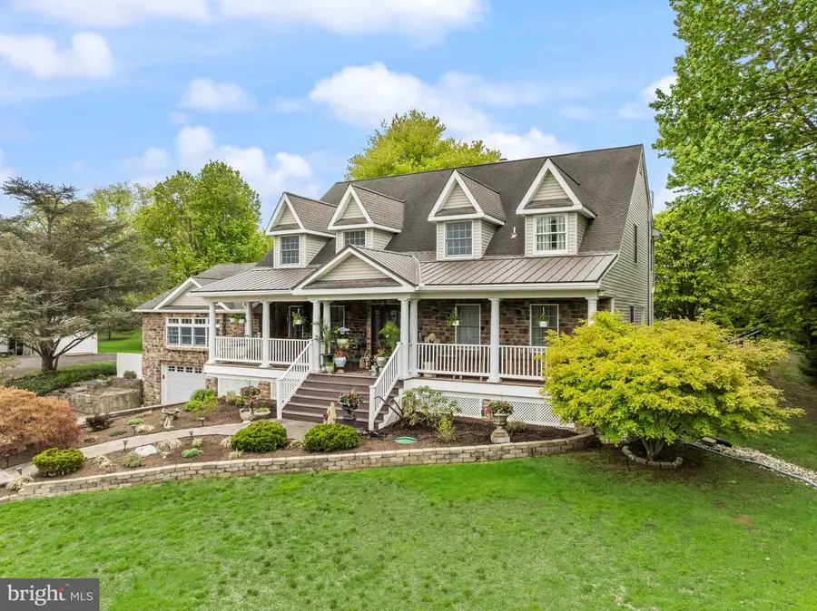 117 Burlington Path Rd, Cream Ridge, NJ 08514 - #3