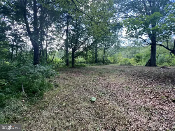 138 Disbrow Rd, MILLSTONE TOWNSHIP, NJ 08535