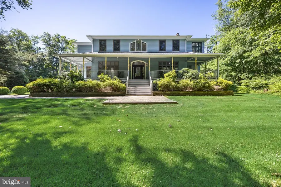 69 Burlington Rd, Cream Ridge, NJ 08514 - #2