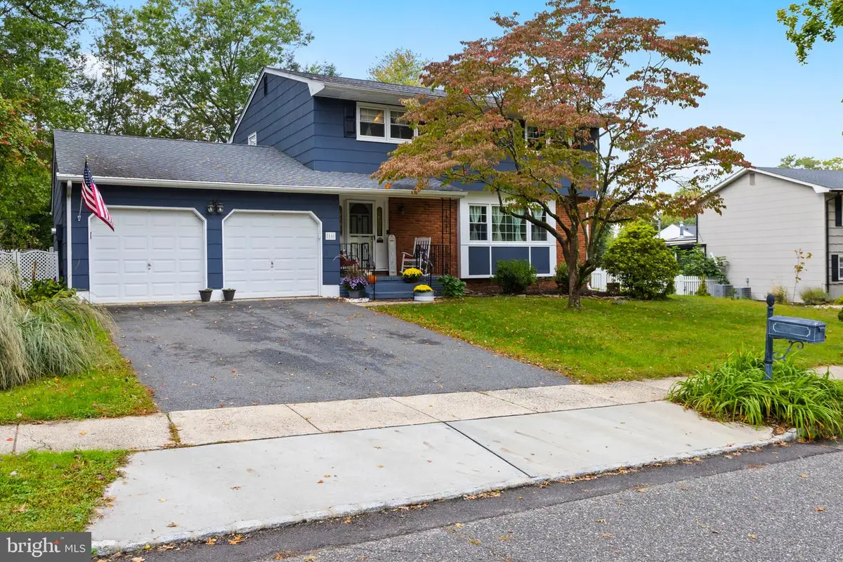 16 Twain Dr, Allentown, NJ 08501 - #1