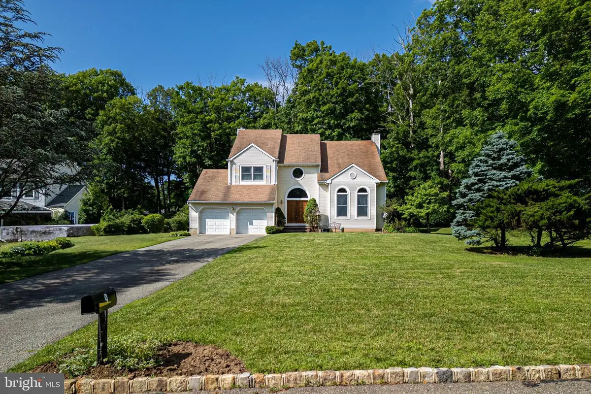 9 Jessica Ct, Jefferson, NJ 07849 - Image #1