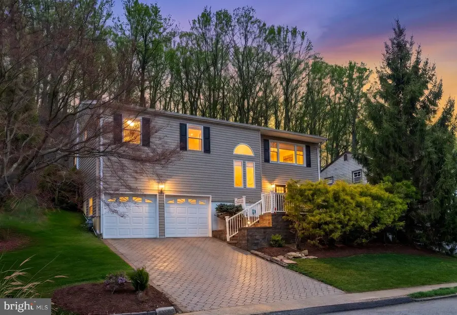 54 Highview Ter, Dover, NJ 07801 - #3